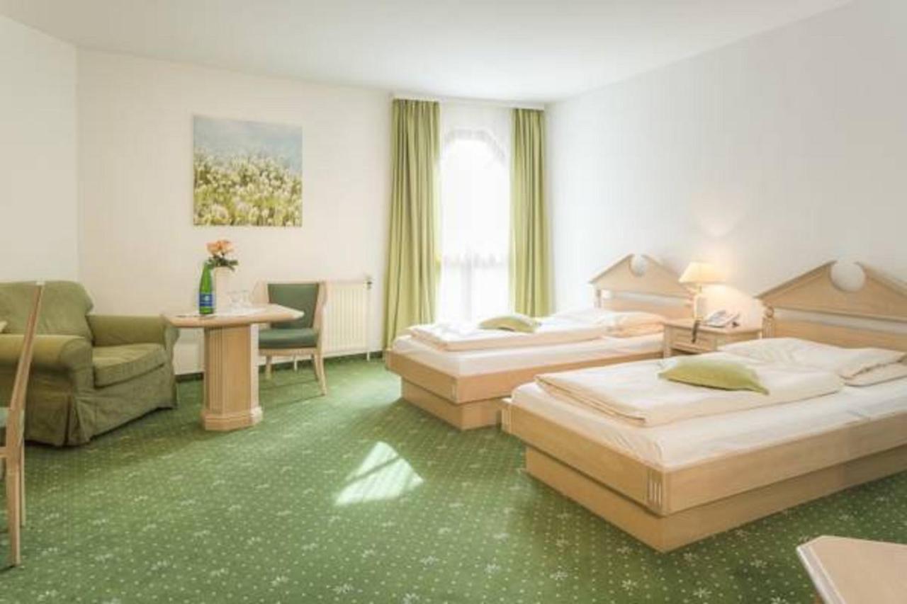 Kurhotel Leonardo Hoheneich Стая снимка